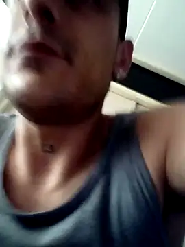 Snapshot of Diamont_Oficial chatting on 07-03-26, 01:28 Diamont Oficial online show from 07-03-26, 01:28