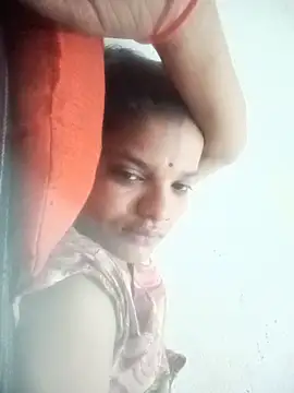 Student garl 1 online show from 05-24-26, 07:19
