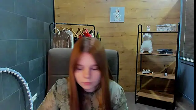 BarbaraaYoungg online show from 05-13-26, 01:41