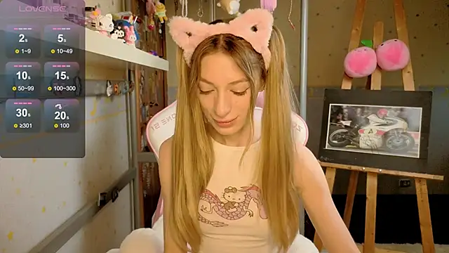 MiaMooonn online show from 06-10-26, 05:39
