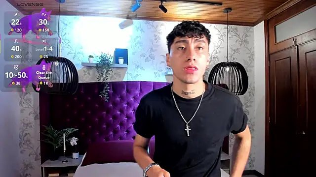 Snapshot of Spencerwhite_ chatting on 05-16-26, 09:13 Spencerwhite online show from 05-16-26, 09:13