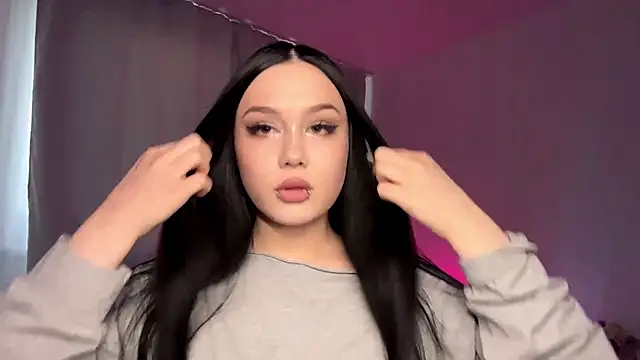 PlushPeep online show from 05-05-26, 03:31