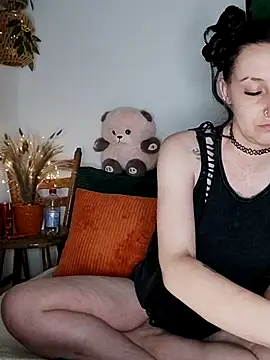 Goddessm00n1 online show from 06-05-26, 10:48