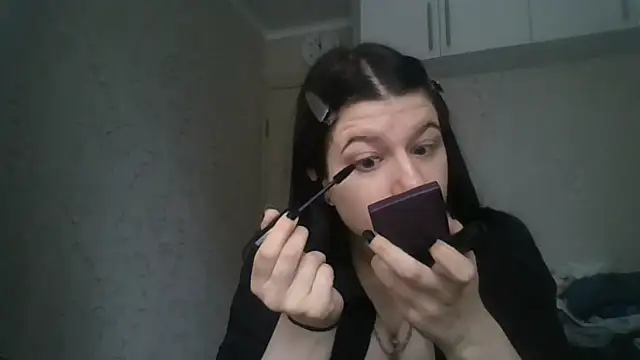Snapshot of GrayceDeclet chatting on 06-17-26, 04:15 GrayceDeclet online show from 06-17-26, 04:15