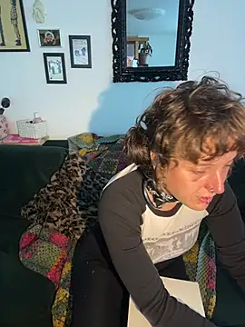 EmilieBraun online show from 05-21-26, 11:39