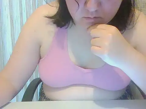 IsabellaJacobs online show from 05-20-26, 04:24