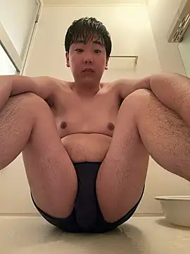 YuuYuu 010 online show from 05-20-26, 09:54