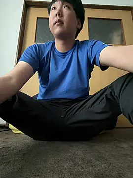 YuuYuu 010 online show from 06-07-26, 09:07