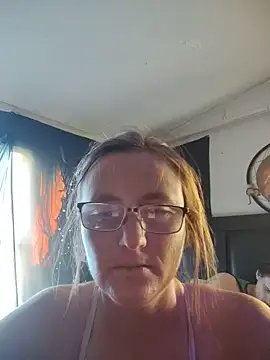 Queenle91 online show from 05-22-26, 02:01