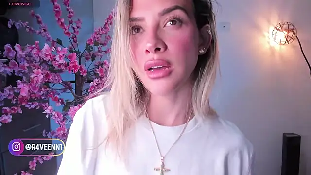 R4-V3N online show from 12-30-24, 03:03