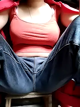 Maria-aa online show from 05-08-26, 12:49