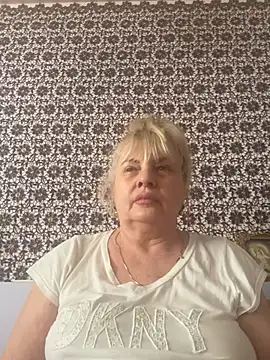AnastasiaGrey777 online show from 06-27-26, 02:01