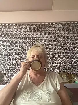 AnastasiaGrey777 online show from 06-29-26, 05:03