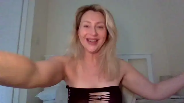 Babe blond online show from 06-03-26, 08:06