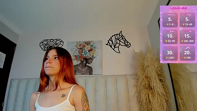 Kira Venom online show from 06-17-26, 12:18