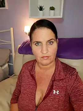 Velvet-Milf online show from 05-16-26, 07:49