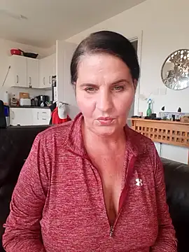 Velvet-Milf online show from 06-16-26, 03:58