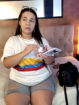Isabella cherry69 online show from 06-23-26, 12:14
