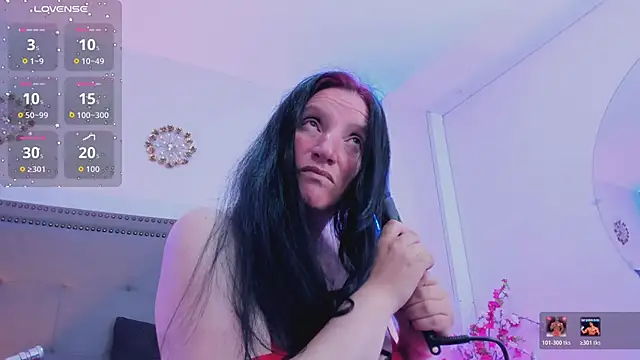 CloeMature online show from 06-11-26, 02:53