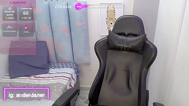 liam play online show from 06-19-26, 03:11