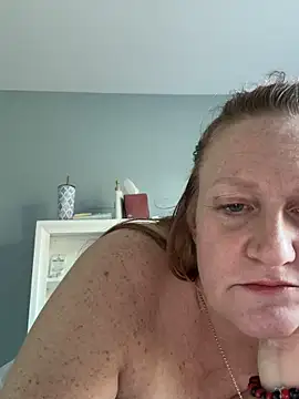 Kellilyn10 online show from 06-19-26, 12:15