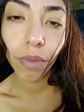 Snapshot of CasiTuya chatting on 07-16-26, 04:24 CasiTuya online show from 07-16-26, 04:24