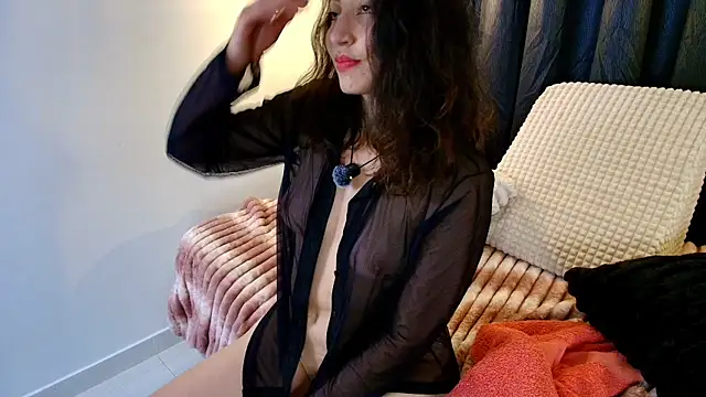 Snapshot of angi_intense chatting on 05-19-26, 07:15 angi intense online show from 05-19-26, 07:15