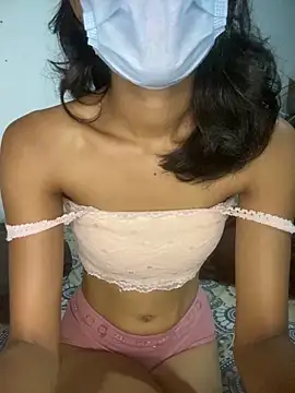 Honey be  online show from 05-22-26, 05:18