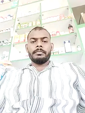 Snapshot of salve_1 chatting on 05-11-26, 05:57 salve 1 online show from 05-11-26, 05:57