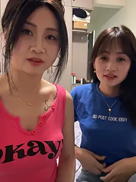 Snapshot of huihui_520 chatting on 06-29-26, 01:22 huihui 520 online show from 06-29-26, 01:22