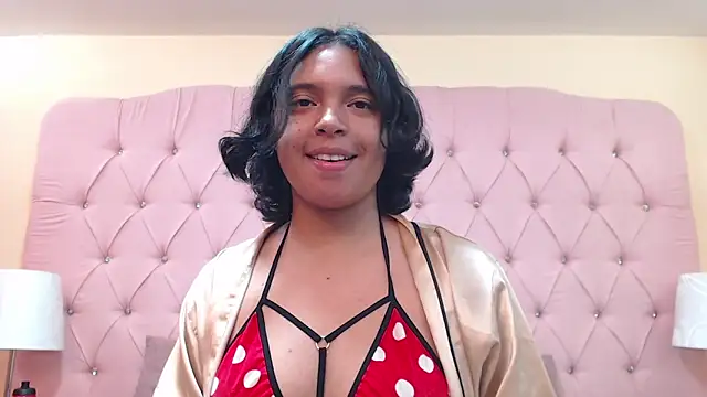 Emmaa Lexx online show from 05-18-26, 06:03