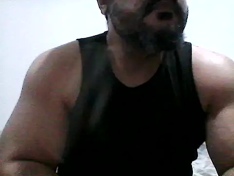 Snapshot of stallony chatting on 06-11-26, 12:32 stallony online show from 06-11-26, 12:32