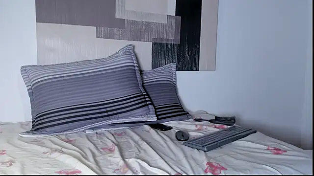 liagirl vg online show from 06-18-26, 09:14