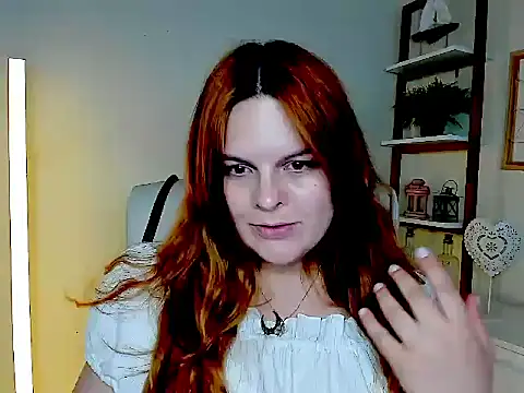 GingerKitten1 online show from 07-17-26, 06:31