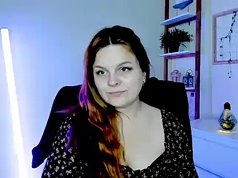 GingerKitten1 online show from 07-22-26, 05:43