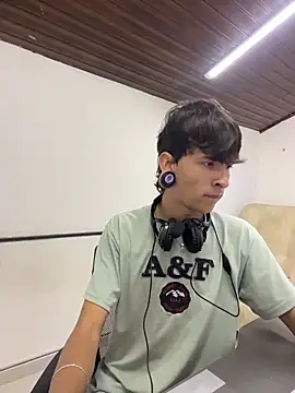 Astarotth   online show from 05-08-26, 04:12