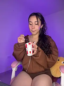 aiko-o online show from 06-27-26, 03:55