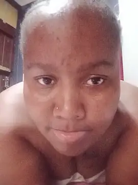 ChubbyMidgetxxx19 online show from 05-20-26, 08:20