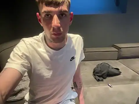 WATCHMETAKETHEBIGGEST6 online show from 05-15-26, 05:14
