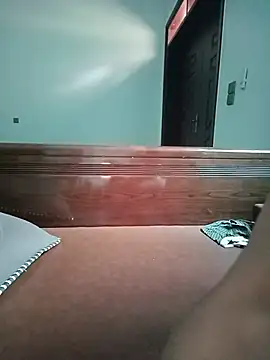 Snapshot of -Lytina- chatting on 07-19-26, 06:17 -Lytina- online show from 07-19-26, 06:17