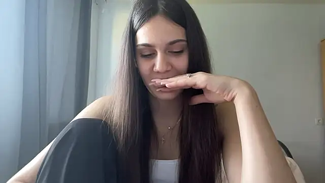 MaryRaven online show from 05-21-26, 01:51
