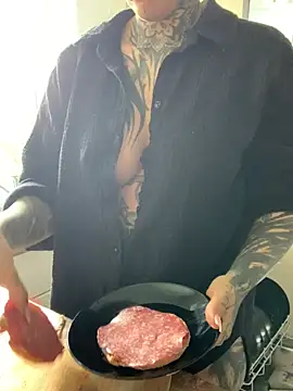 InkedCoco online show from 05-19-26, 09:26