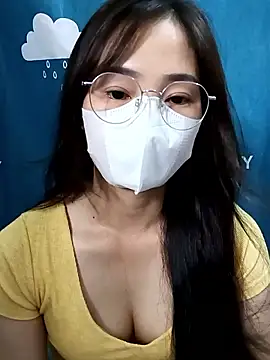 -Hena- online show from 06-20-26, 07:33