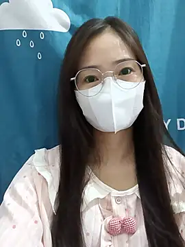 -Hena- online show from 06-20-26, 10:23