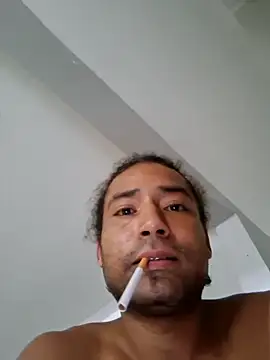 Lildiccbg online show from 05-08-26, 06:13