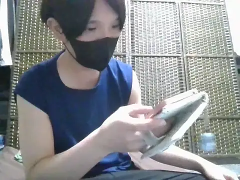 Snapshot of kazupan22 chatting on 06-28-26, 12:11 kazupan22 online show from 06-28-26, 12:11