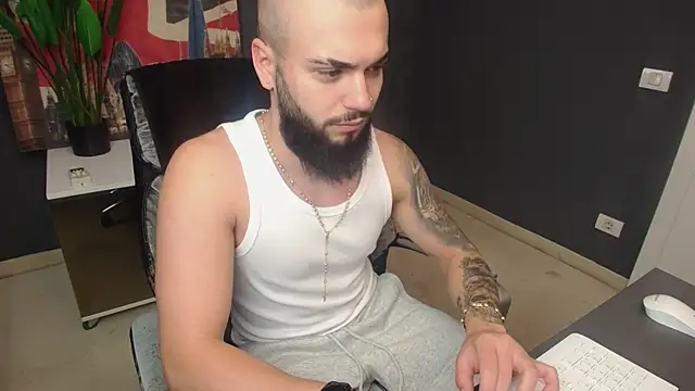 OscarWillss online show from 06-06-26, 04:17