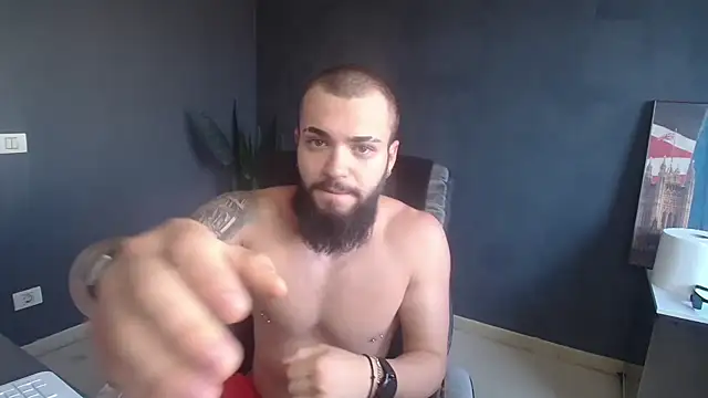 OscarWillss online show from 06-25-26, 04:45