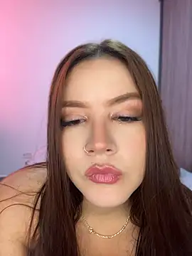EmiliaOlsen online show from 05-13-26, 01:30