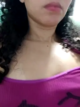 venuseyes25 online show from 06-10-26, 05:28